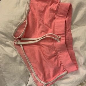 pink shorts